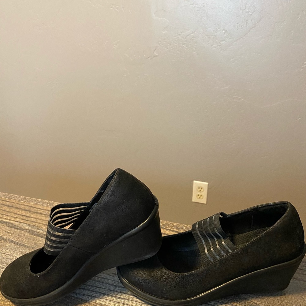 Skechers Skechers Air Cooled Memory Foam Wedges